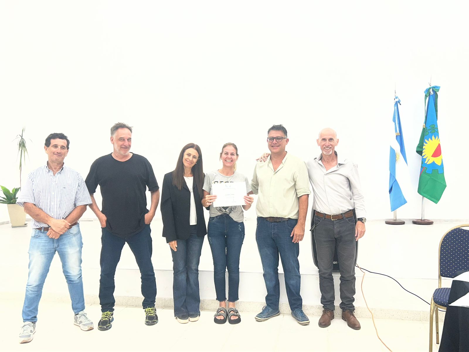 Entrega Certificado Egresado 4